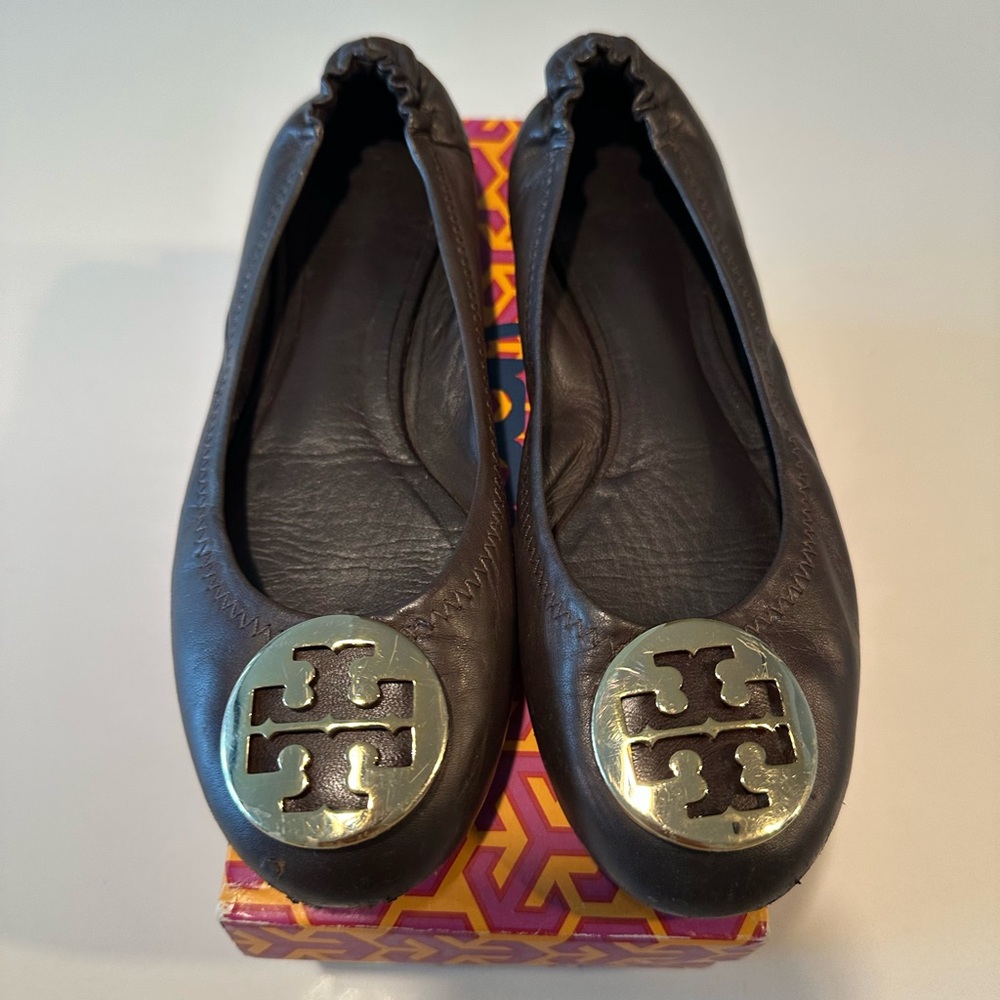 Tory Burch Girls Dark Brown Leather Logo Ballet Flats with Gold Medallion Size 3